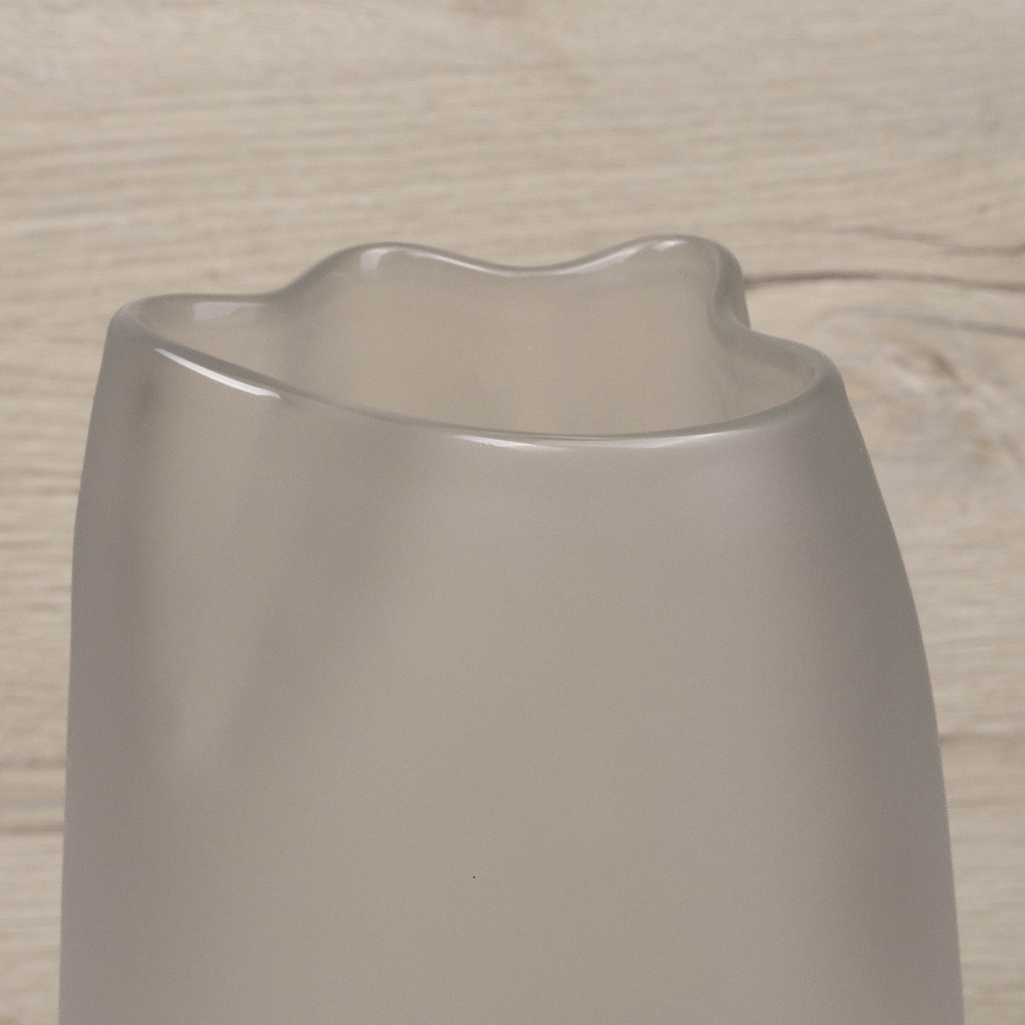 Vase - Bow, klein - Weiß - Vase - Hübsch A/S