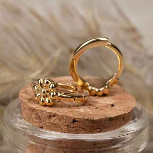 Ohrringe - Kleine Blume Click - Gold - Ohrringe - MIAB Jewels