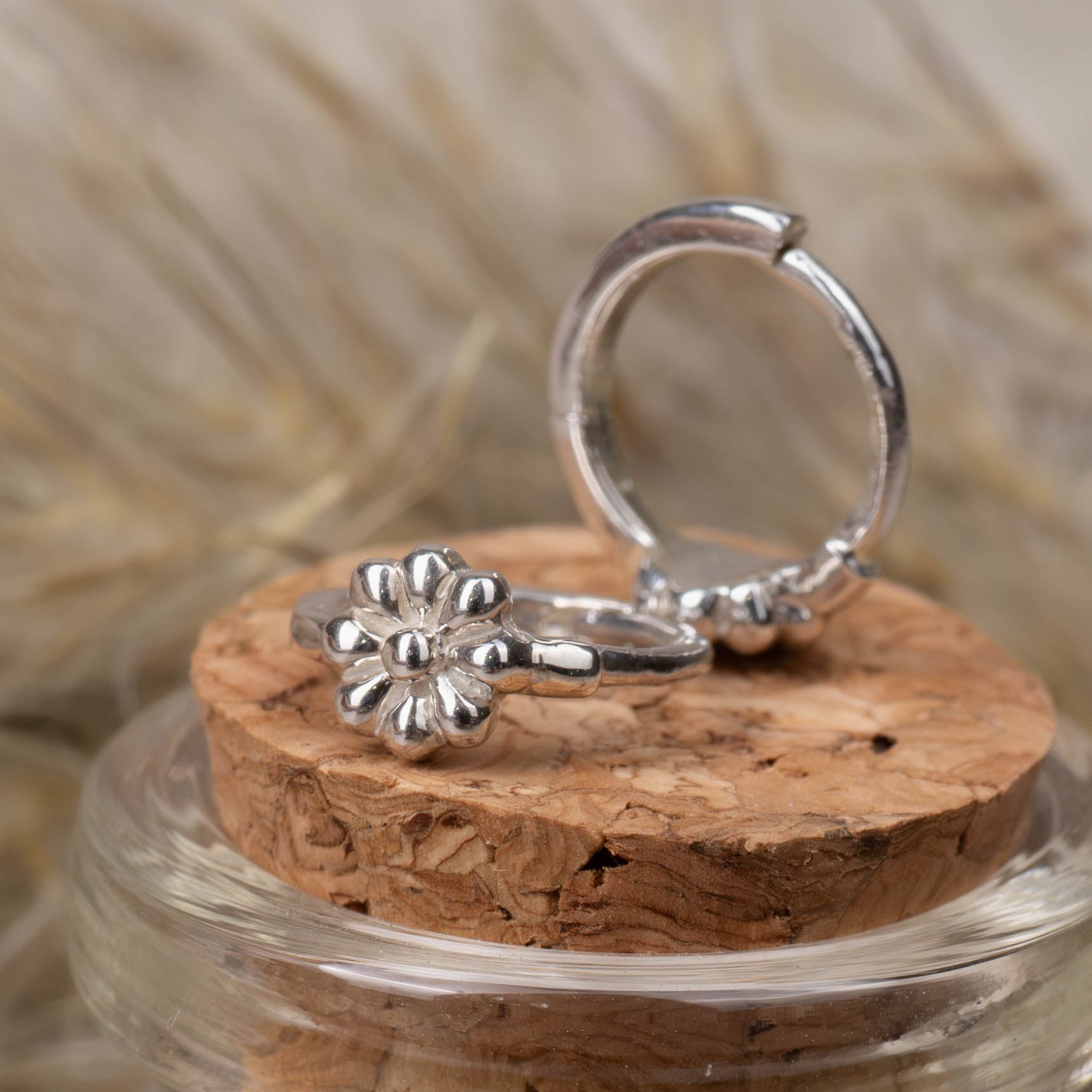 Ohrringe - Kleine Blumen Click - Ohrringe - MIAB Jewels