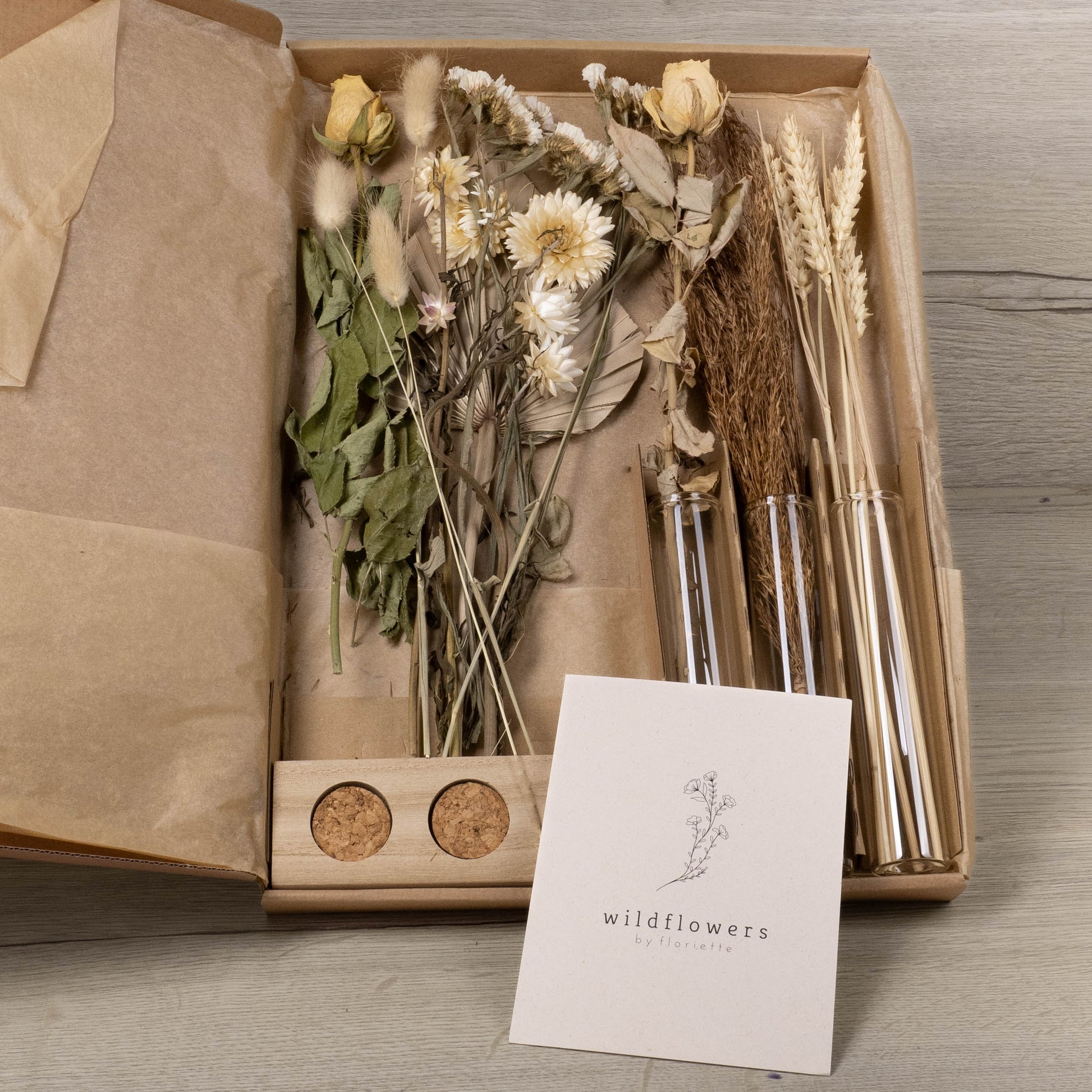 Geschenkbox - Trockenblumen - Bunt - Dekoblume - Osterkamp