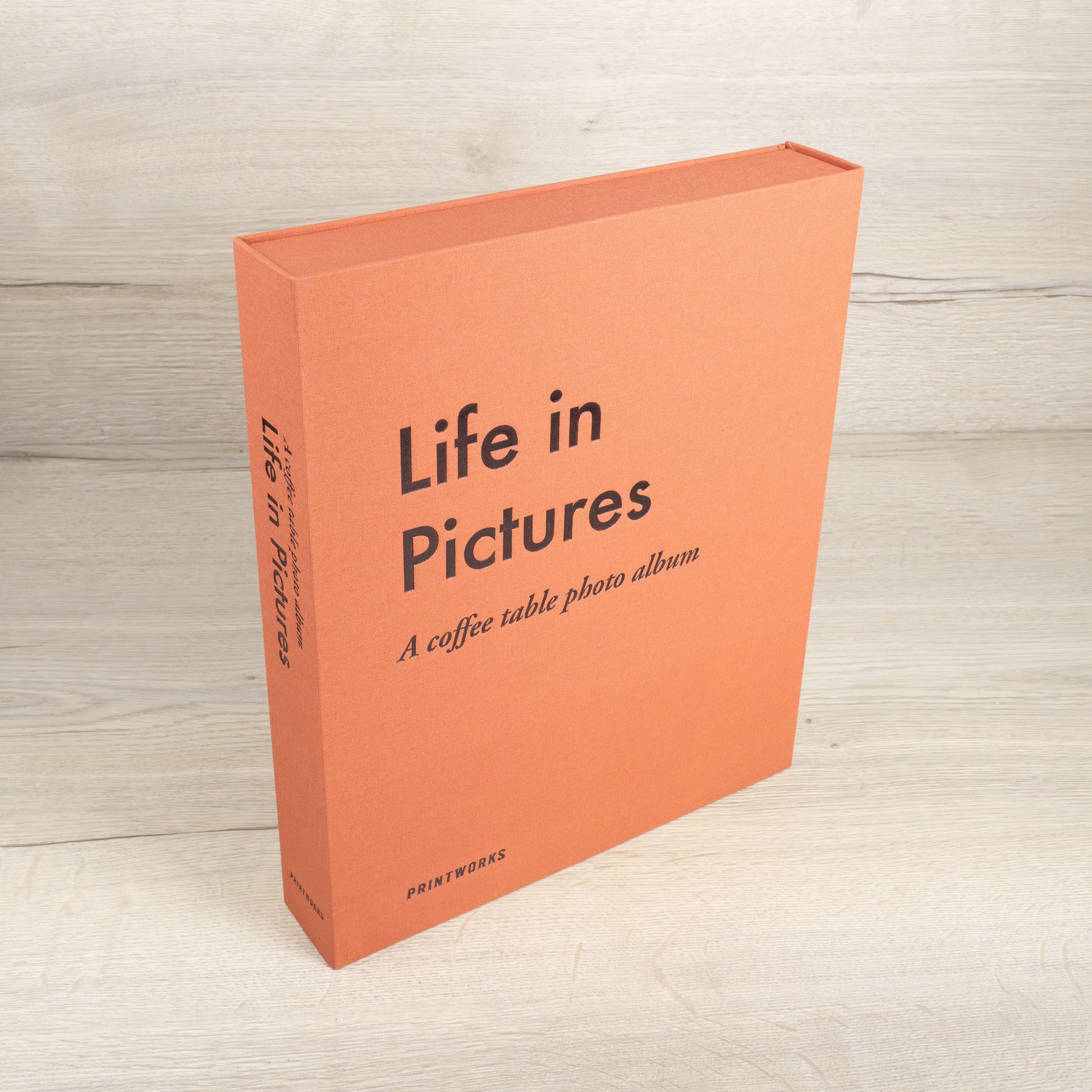 Fotoalbum L - Coffee Table Book -Life in Pictures, Orange - Fotoalbum - Printworks