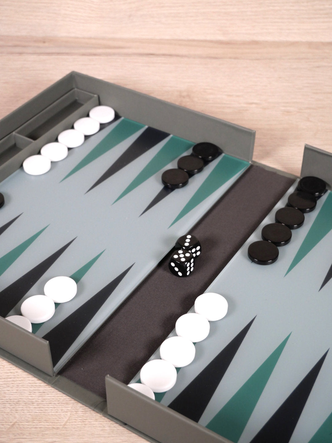 Classic - Backgammon - Brettspiel - Printworks